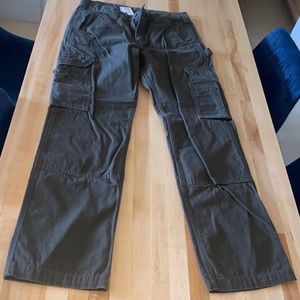 Men’s brown Carhartt pants. Smoke free home. 32 x 32